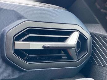 DACIA DUSTER 1.6 Hybrid Journey Suv 5Dr Petrol Hybrid Auto Euro 6 (S/S) (140 