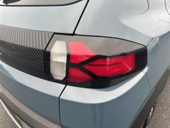 DACIA SPRING 27Kwh Extreme 65 48Kw 5Dr Auto