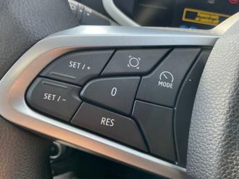 Dacia SPRING 27Kwh Extreme 65 48Kw 5Dr Auto