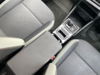 DACIA DUSTER 1.6 Hybrid Extreme Suv 5Dr Petrol Hybrid Auto Euro 6 (S/S) (140 