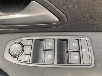 DACIA DUSTER 1.6 Hybrid Extreme Suv 5Dr Petrol Hybrid Auto Euro 6 (S/S) (140 