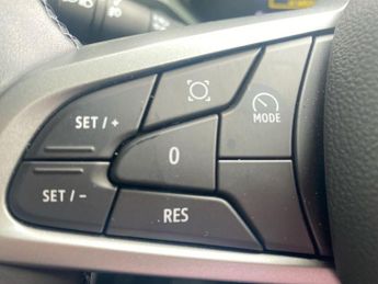 DACIA DUSTER 1.6 Hybrid Extreme Suv 5Dr Petrol Hybrid Auto Euro 6 (S/S) (140 