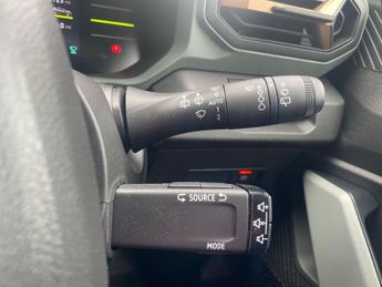 DACIA DUSTER 1.6 Hybrid Extreme Suv 5Dr Petrol Hybrid Auto Euro 6 (S/S) (140 