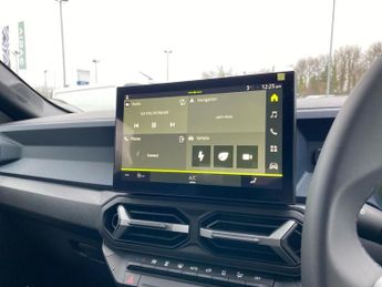 DACIA DUSTER Duster 1.6 Hybrid 140 Journey 5Dr Auto Estate