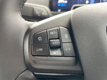 FORD MUSTANG MACH-E 198Kw Select 72Kwh Rwd 5Dr Auto