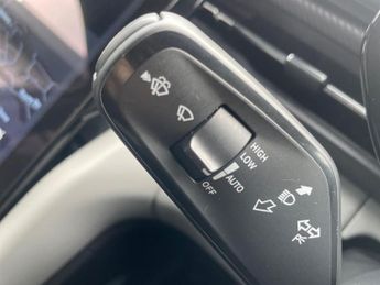 FORD CAPRI Extended Range 77Kwh Premium Suv 5Dr Electric Auto (286 Ps)