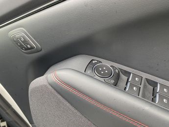 FORD MUSTANG MACH-E 258Kw Extended Range 91Kwh Awd 5Dr Auto
