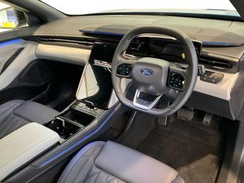 FORD EXPLORER 210Kw Premium 77Kwh 5Dr Auto