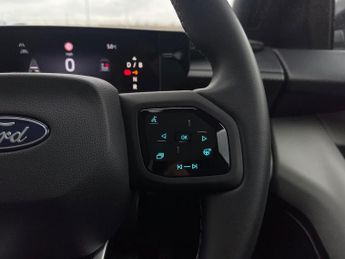 FORD EXPLORER 210Kw Premium 77Kwh 5Dr Auto