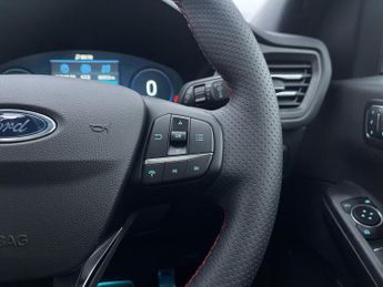 FORD KUGA 2.5 Duratec 14.4Kwh St-Line X Suv 5Dr Petrol Plug-In Hybrid Cvt 