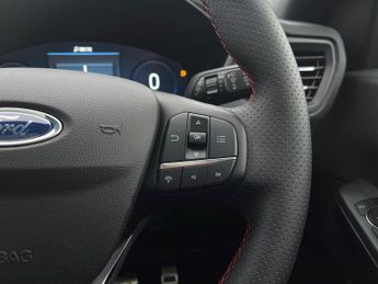 FORD KUGA 2.5 Duratec 14.4Kwh St-Line X Suv 5Dr Petrol Plug-In Hybrid Cvt 