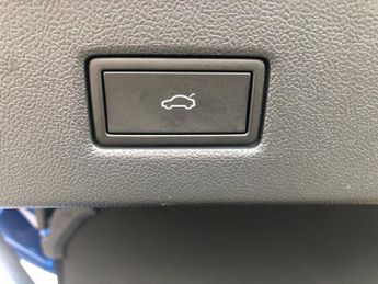 FORD EXPLORER 210Kw Premium 77Kwh 5Dr Auto [Driver Assist Pack]