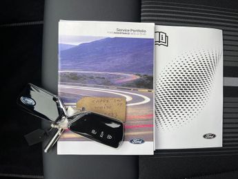 FORD CAPRI Extended Range 77Kwh Select Suv 5Dr Electric Auto (286 Ps)