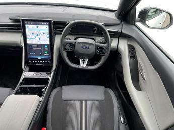 FORD CAPRI Extended Range 77Kwh Select Suv 5Dr Electric Auto (286 Ps)
