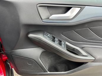 FORD FOCUS 1.0T Ecoboost Mhev Active X Estate 5Dr Petrol Hybrid Dct Euro 6 