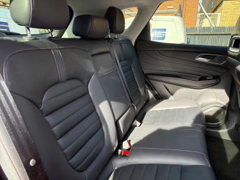 MG MOTOR UK HS 1.5 T-Gdi Trophy Suv 5Dr Petrol Dct Euro 6 (S/S) (162 Ps)