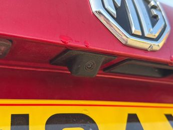 MG MOTOR UK HS 1.5 T-Gdi Trophy Suv 5Dr Petrol Dct Euro 6 (S/S) (162 Ps)