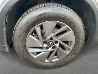 NISSAN QASHQAI 1.3 Dig-T Mhev Acenta Premium Suv 5Dr Petrol Hybrid Xtron Euro 6