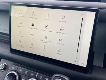 LAND ROVER DEFENDER 3.0 D300 Hard Top X-Dynamic Hse Auto