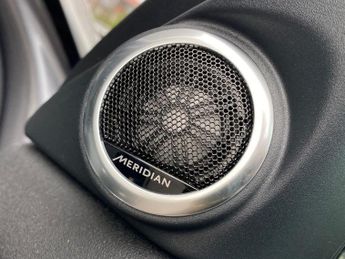 LAND ROVER RANGE ROVER EVOQUE 2.0 D200 Dynamic Se 5Dr Auto