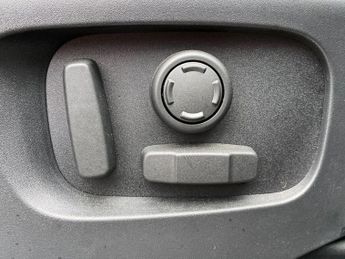 LAND ROVER RANGE ROVER EVOQUE 2.0 D200 Dynamic Se 5Dr Auto