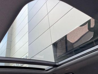 LAND ROVER DEFENDER 2.0 P300 X-Dynamic Se Suv 5Dr Petrol Auto 4Wd Euro 6 (S/S) (300 