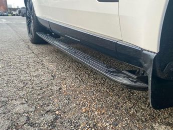 LAND ROVER RANGE ROVER 3.0 D350 Hse 4Dr Auto