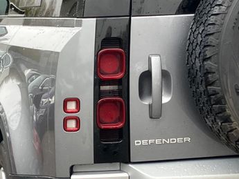 LAND ROVER DEFENDER 3.0 D250 Mhev Se Suv 5Dr Diesel Auto 4Wd Euro 6 (S/S) (250 Ps)