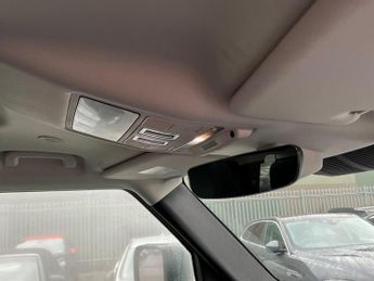 LAND ROVER DEFENDER 3.0 D250 Mhev Se Suv 5Dr Diesel Auto 4Wd Euro 6 (S/S) (250 Ps)