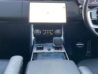 LAND ROVER RANGE ROVER 3.0 P440E Hse 4Dr Auto