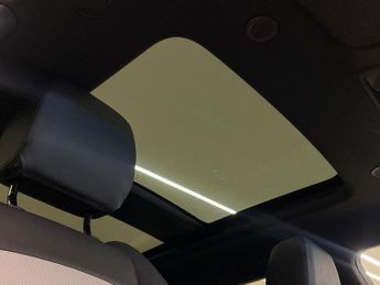 LAND ROVER RANGE ROVER EVOQUE 1.5 P270E Dynamic Se 5Dr Auto