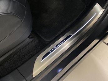 LAND ROVER RANGE ROVER 3.0 P550E Autobiography 4Dr Auto