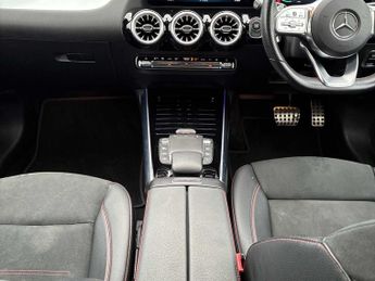 MERCEDES-BENZ EQA Eqa 250 140Kw Amg Line 66.5Kwh 5Dr Auto