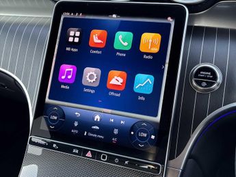 MERCEDES-BENZ GLC Glc 300D 4Matic Amg Line Premium + 5Dr 9G-Tronic