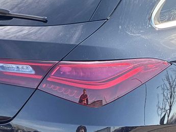 MERCEDES-BENZ CLA Cla 220D Amg Line Premium 5Dr Tip Auto