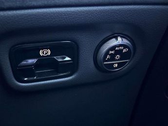 Mercedes-Benz EQE 500 4Matic 300Kw Amg Line Edition 96Kwh 5Dr Auto