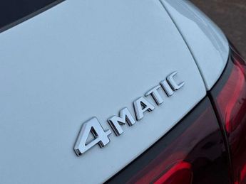 MERCEDES-BENZ GLC Glc 300E 4Matic Urban Edition 5Dr 9G-Tronic