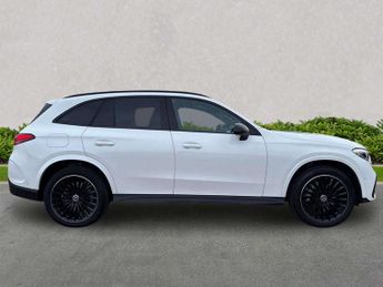 MERCEDES-BENZ GLC Glc 300E 4Matic Urban Edition 5Dr 9G-Tronic