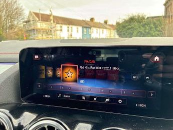 Mercedes-Benz EQA Eqa 250 140Kw Amg Line 66.5Kwh 5Dr Auto