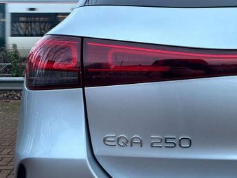 Mercedes-Benz EQA Eqa 250 140Kw Amg Line 66.5Kwh 5Dr Auto