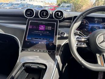 MERCEDES-BENZ GLC Glc 300 4Matic Amg Line Premium 5Dr 9G-Tronic