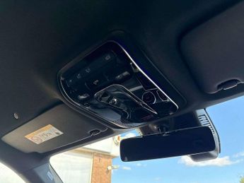 MERCEDES-BENZ GLC Glc 300 4Matic Amg Line Premium 5Dr 9G-Tronic