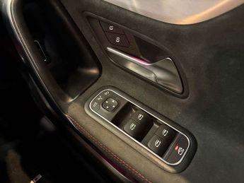 MERCEDES-BENZ CLA Cla 180 Amg Line Executive 5Dr Tip Auto