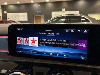 MERCEDES-BENZ CLA Cla 180 Amg Line Executive 5Dr Tip Auto