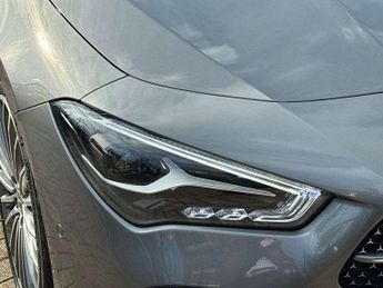 MERCEDES-BENZ CLA Cla 200 Amg Line Premium 5Dr Tip Auto