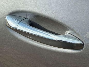 MERCEDES-BENZ CLA Cla 200 Amg Line Premium 5Dr Tip Auto