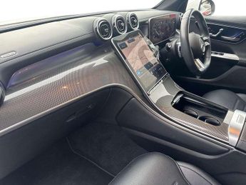 MERCEDES-BENZ GLC Glc 300 4Matic Amg Line Premium 5Dr 9G-Tronic