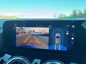 MERCEDES-BENZ EQA Eqa 250+ 140Kw Urban Edition 70.5Kwh 5Dr Auto