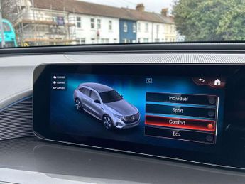 MERCEDES-BENZ EQC Eqc 400 300Kw Amg Line Edition 80Kwh 5Dr Auto