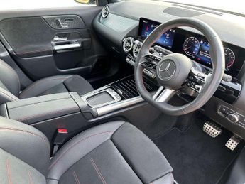 Mercedes-Benz GLA Gla 200 Exclusive Launch Edition 5Dr Auto